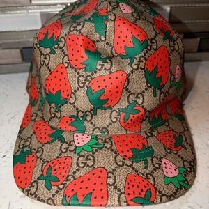 Gucci Strawberry Print Hat - Red and Green